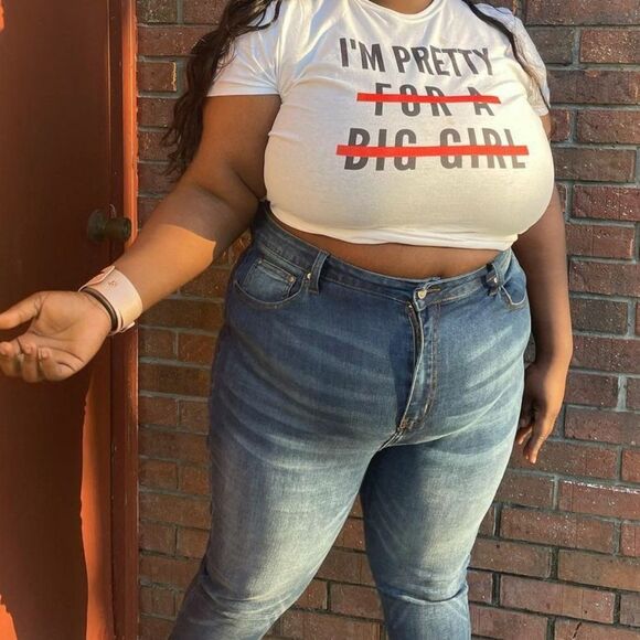I'm Pretty. White & Red Crop Top T-Shirt size 2x - Picture 9 of 11